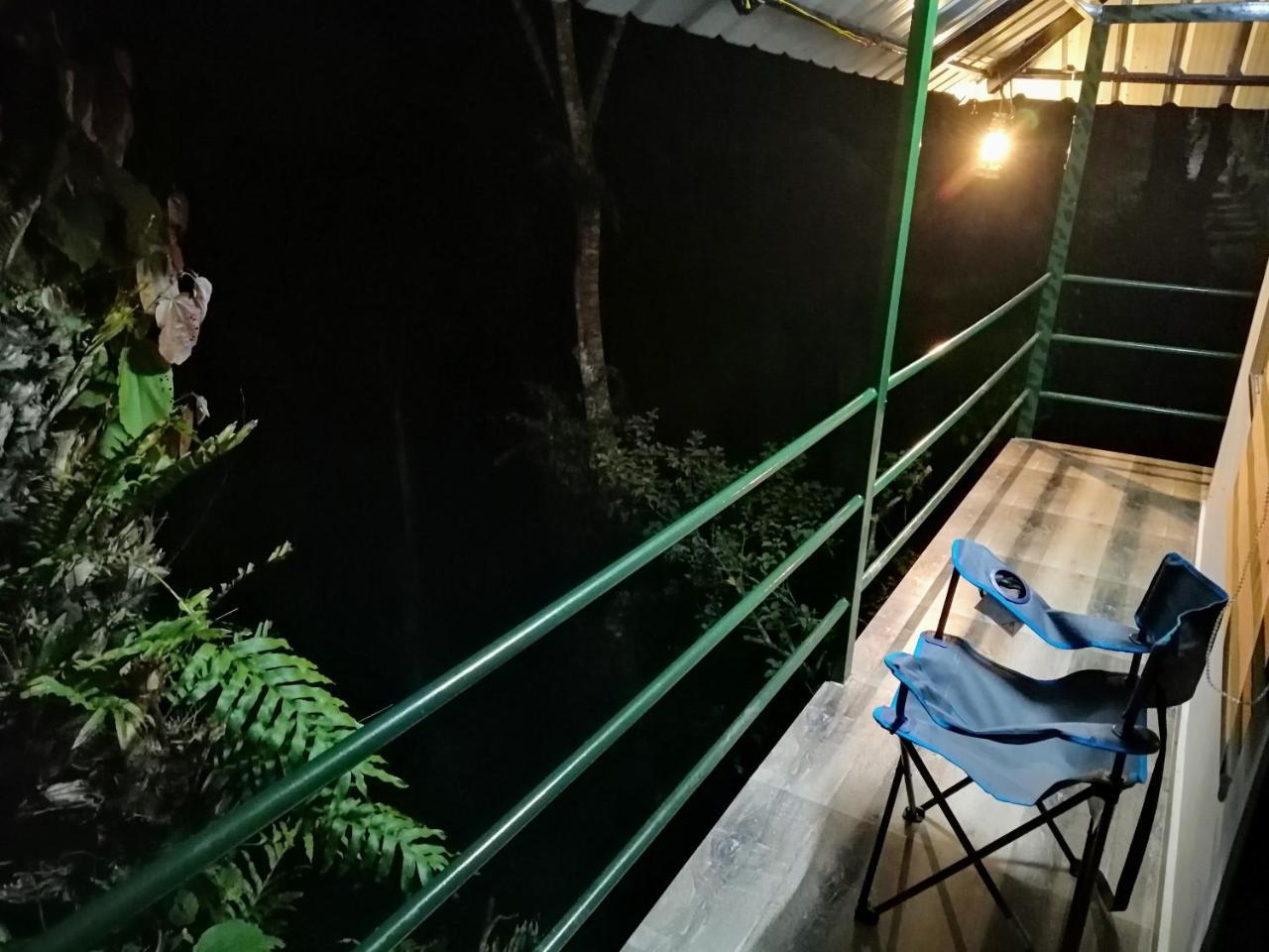 Ferienwohnung Noah'S Nest Tree House Thekkady Exterior foto