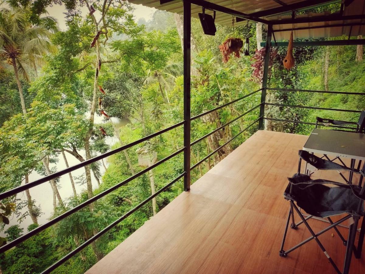 Ferienwohnung Noah'S Nest Tree House Thekkady Exterior foto