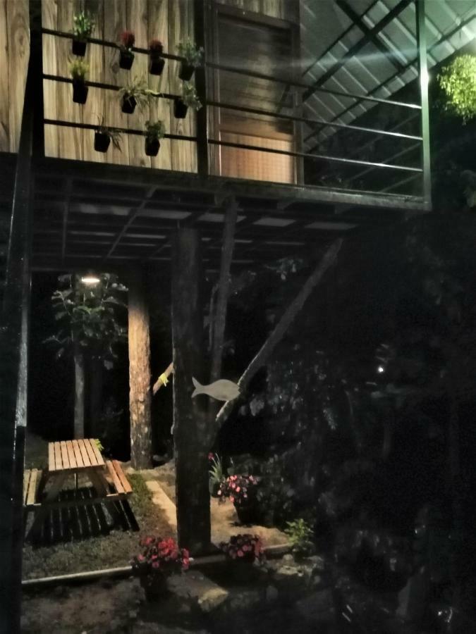 Ferienwohnung Noah'S Nest Tree House Thekkady Exterior foto